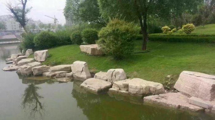 驳岸点缀