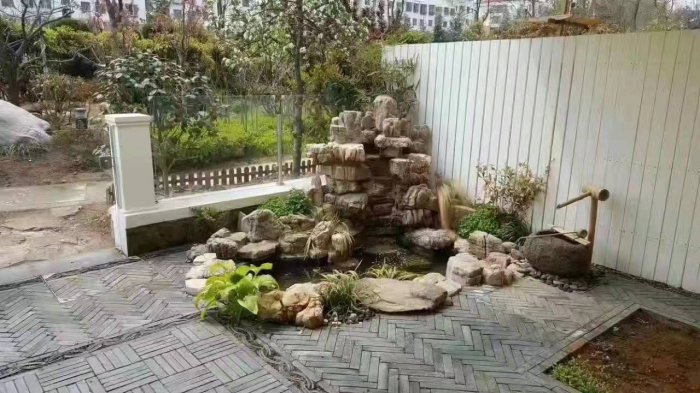 别墅庭院假山